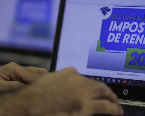 Revenue pays November fine mesh batch