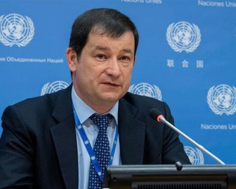 Russia warns of US military escalation in the Caribbean