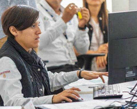 SAT quadruples its collection goal for supervising large taxpayers