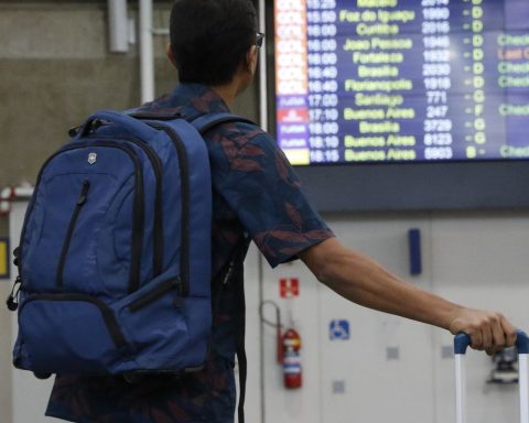 STF suspends compensation actions for flight delays and cancellations