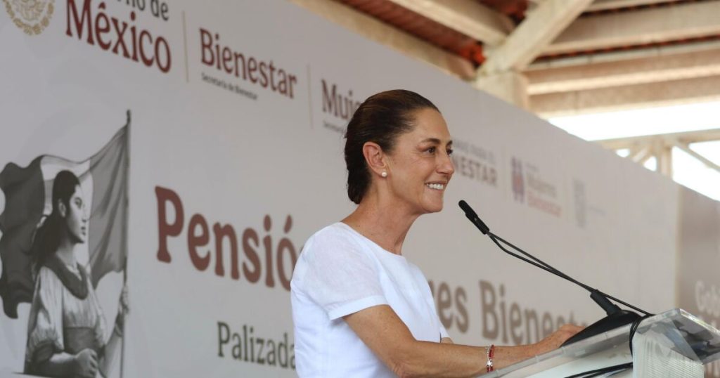 Sheinbaum condemns violent acts recorded during the march of Generation Z