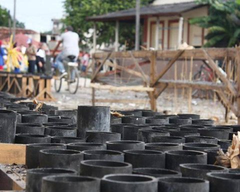 Six injured in an explosion during parties in Guayos, two in critical condition