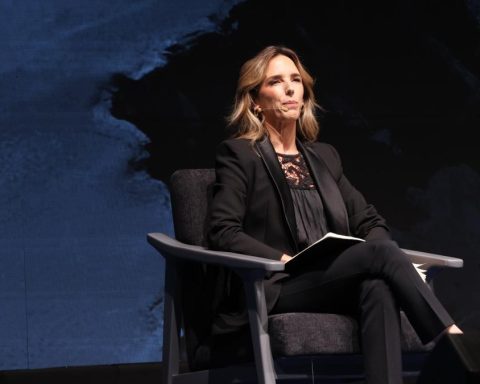 Spanish deputy Cayetana Álvarez asks Peruvian businessmen to invest in democracy