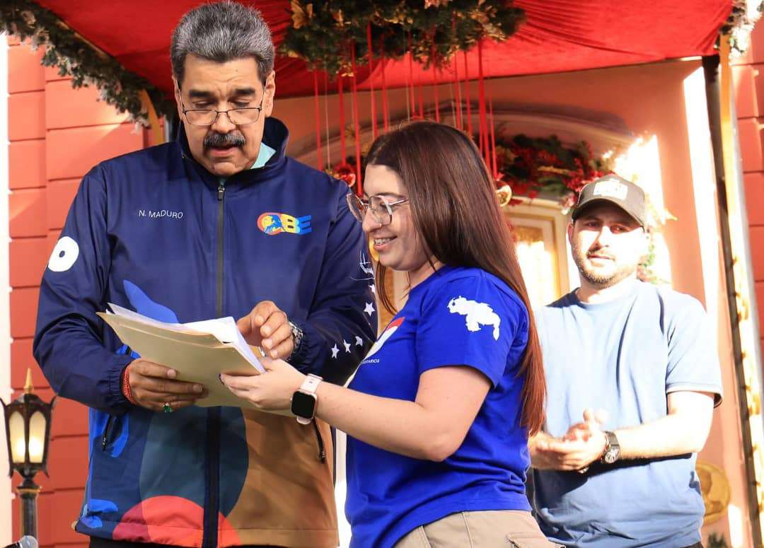 Student movements delivered proposals to President Maduro