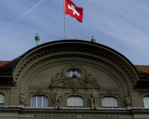 Switzerland advises against traveling to certain regions of Venezuela due to political tensions