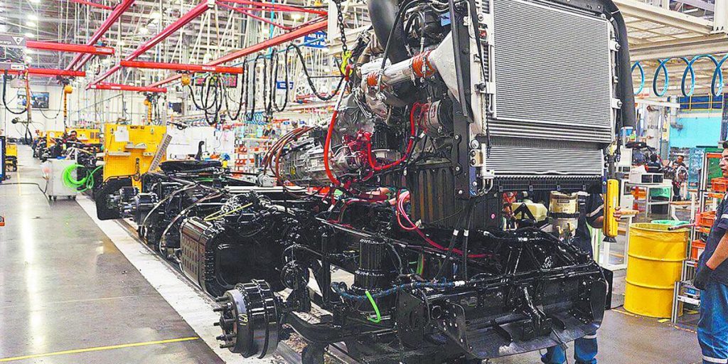 Tariffs on imports of trucks and buses in the US come into force this Saturday, November 1