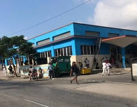 Santiago de Cuba, Cuba, asaltos