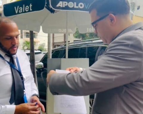 Procuraduría recurre fallo que condena al Estado a pagar más de RD$10 millones al piloto Affe Gutiérrez