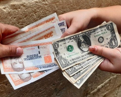 The Cuban Police have opened “a hundred” investigations into remittances