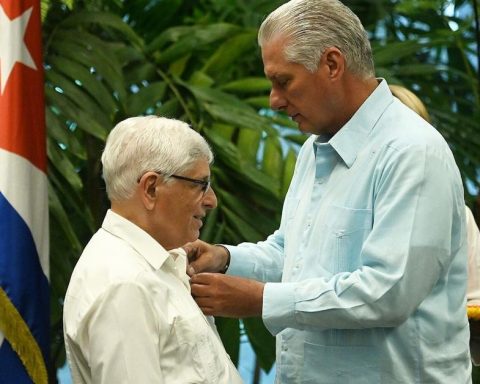 The Cuban ambassador accused of political activism is expelled from Peru