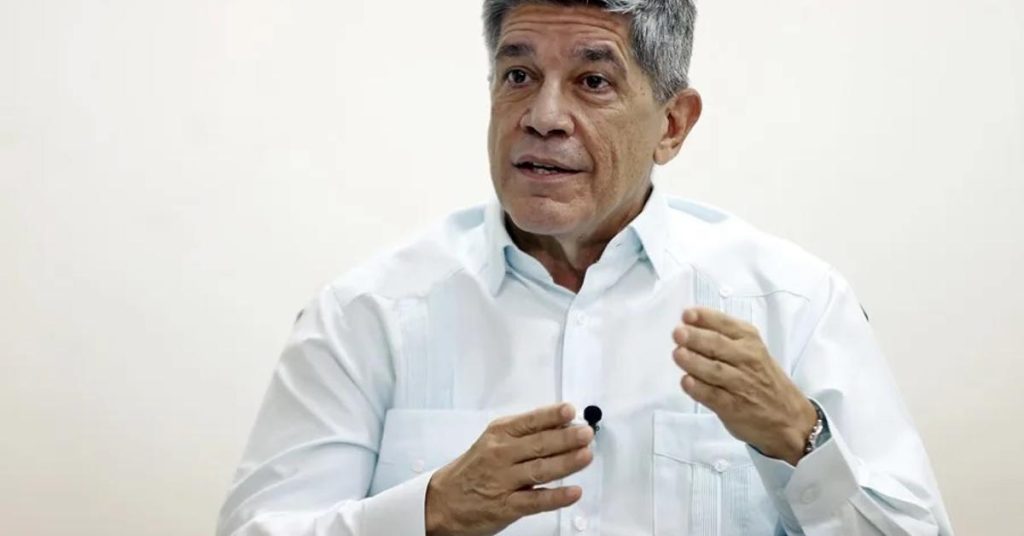 The Cuban regime's concern grows over US preparations to “overthrow” Maduro