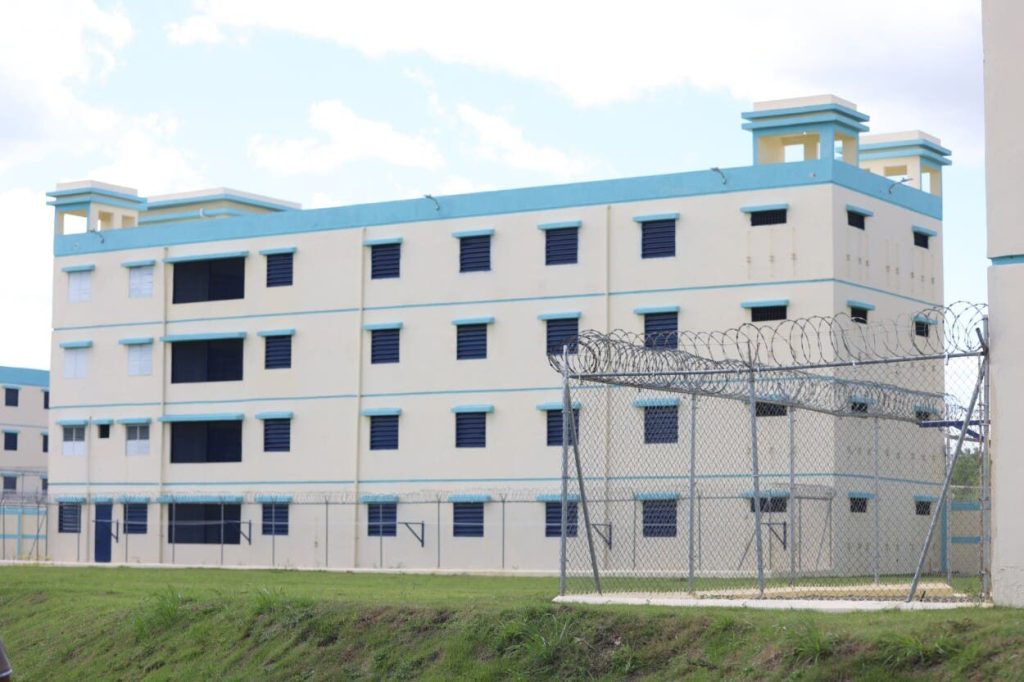 El PLD denuncia aumento de costos en la cárcel La Nueva Victoria de RD$280 millones a RD$3,000 millones