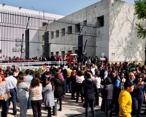 The SAT loses more than 1,200 employees in the last two years