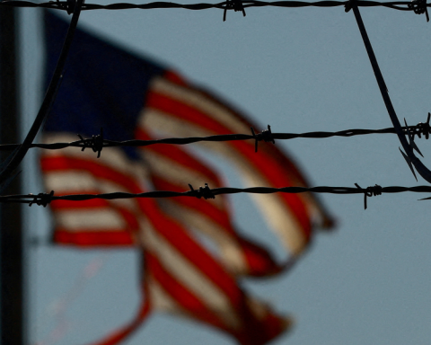 The US sanctions Nicaraguan businessmen and officials for "ease" illegal migration