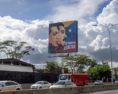 The communes become Chavismo's strategy to confront the United States
