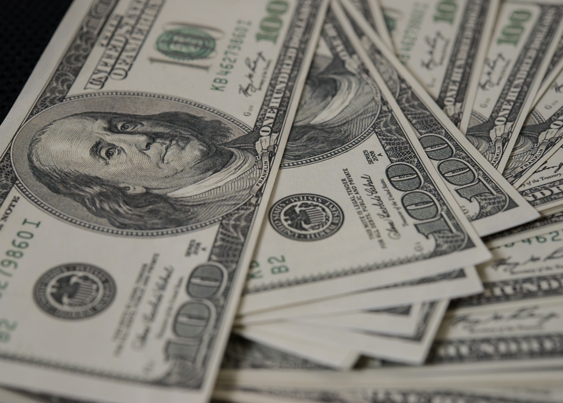 The dollar stops its fall and rises again in the informal market of Cuba