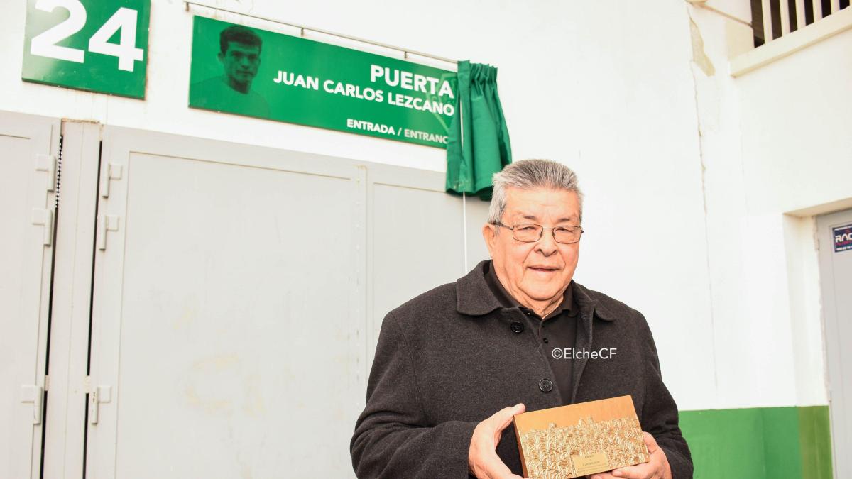 The foreigner with the most games in the history of Elche dies