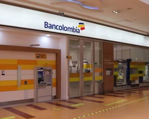 Bancolombia.