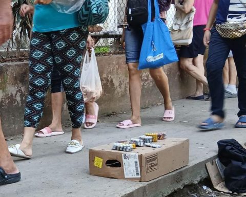 The 'relief market' spreads throughout Havana due to the advance of chikungunya