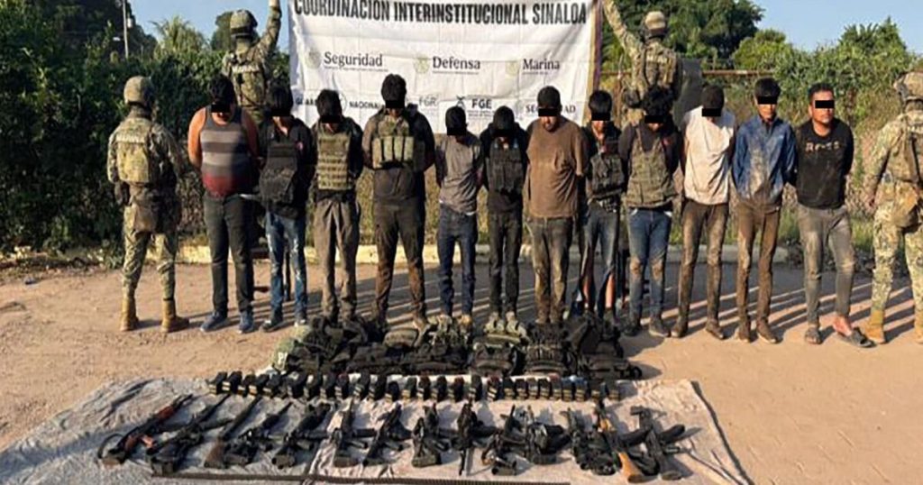 They arrest 13 alleged ''Mayitos'' after an attack on authorities in Sinaloa