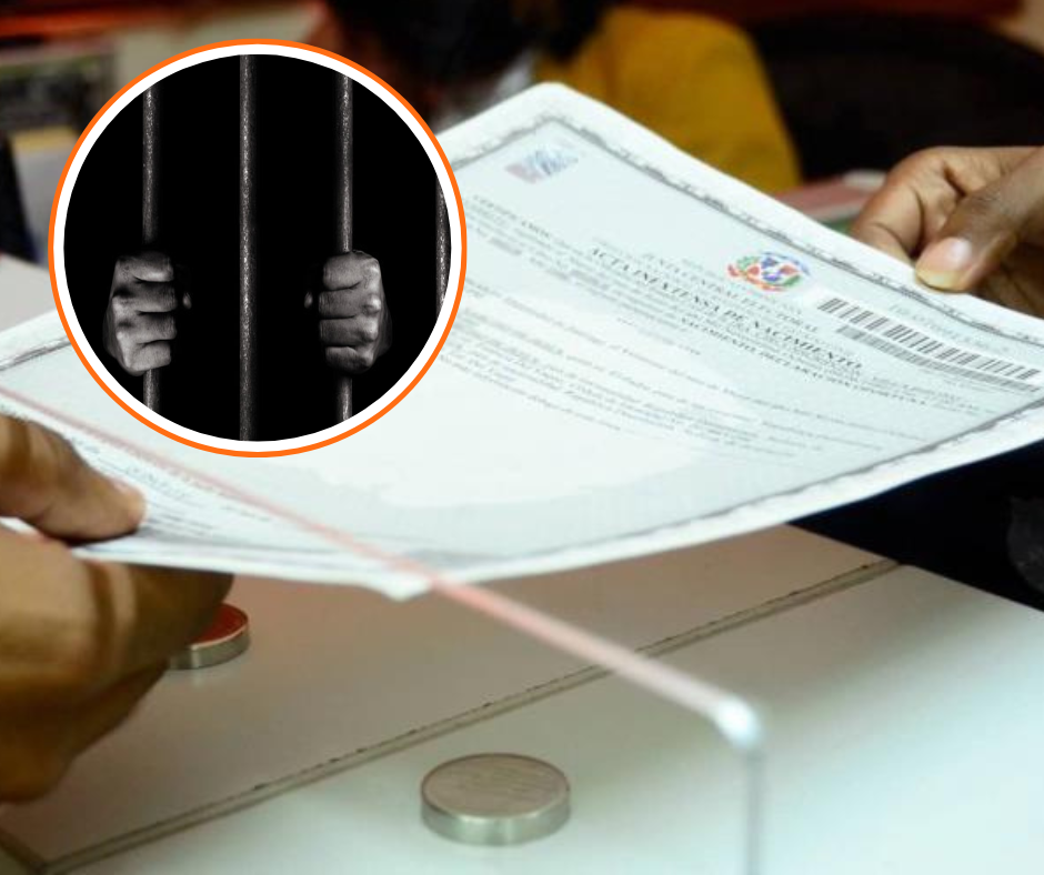 They impose preventive detention on a former Civil Registry official and accomplice accused of falsifying records to appropriate land