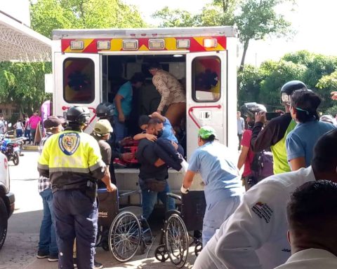 They investigate the fifth case of alleged poisoning in another high school in Barinas