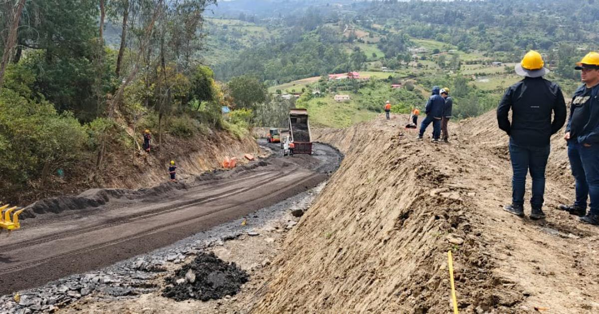 They reopen kilometer 18 of the road to Llano after two months of closure due to collapse
