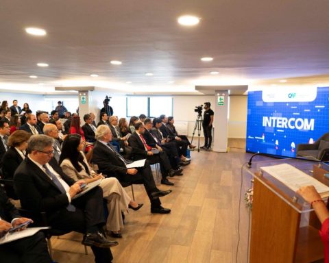 They will promote the facilitation of foreign trade in the Andean Community