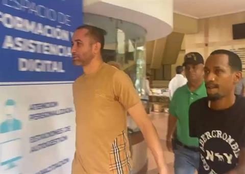 Three people to prison for assaulting passengers in concho cars