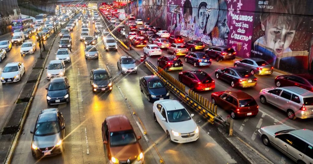 Today It Does Not Circulate November 25, 2025: which cars rest in CDMX and Edomex this Tuesday