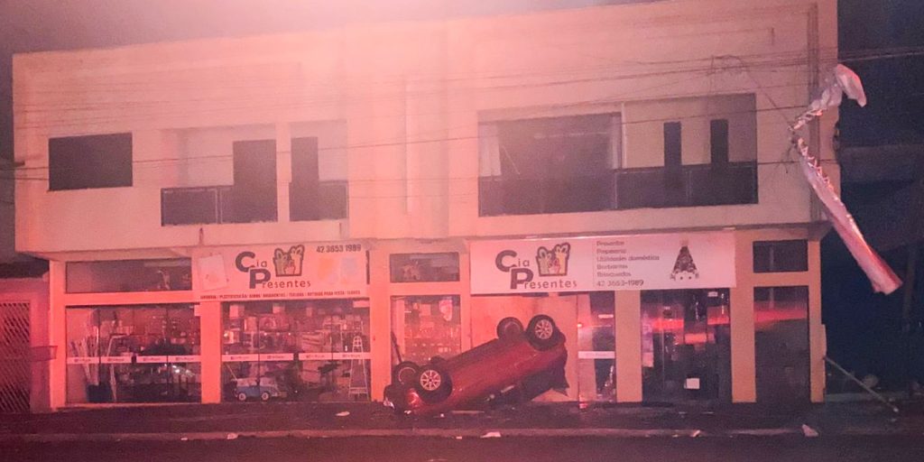 Tornadoes are fast and difficult to predict phenomena