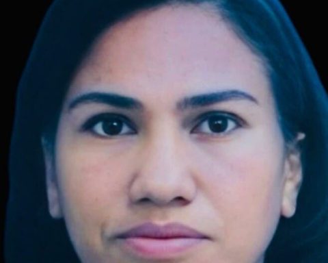 Tragedia en Baní: madre y su hijo pierden la vida al bañarse en zona peligrosa de playa Salinas