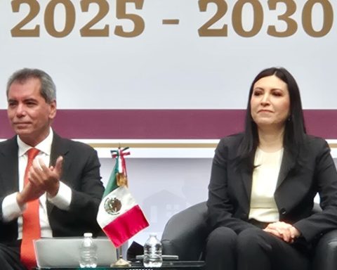 Treasury launches plan to formalize savings, payments and insurance