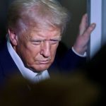 Trump: US faces a "economic disaster" If Supreme Court rules against tariffs