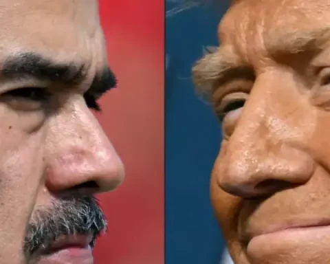 Trump warns that Venezuelan airspace must be considered "closed in its entirety"