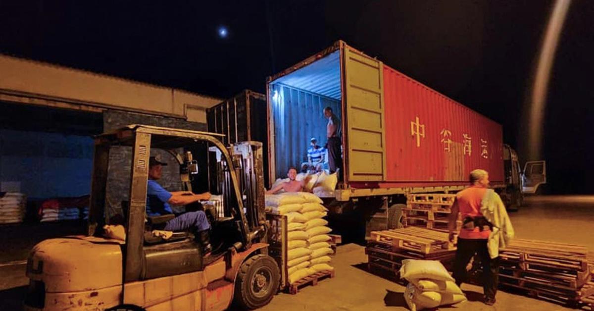Twenty-four tons of humanitarian aid leave Panama for Cuba