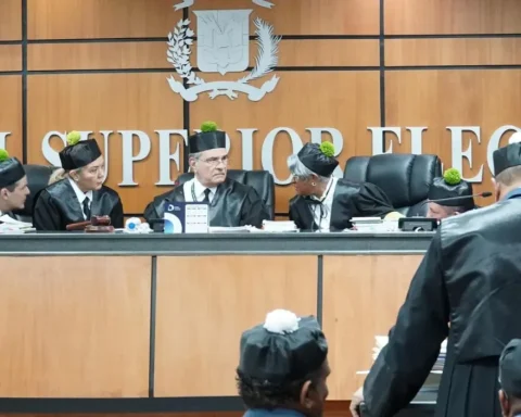 UNIORE reconoce al Tribunal Superior Electoral por su labor y respalda su ratificación