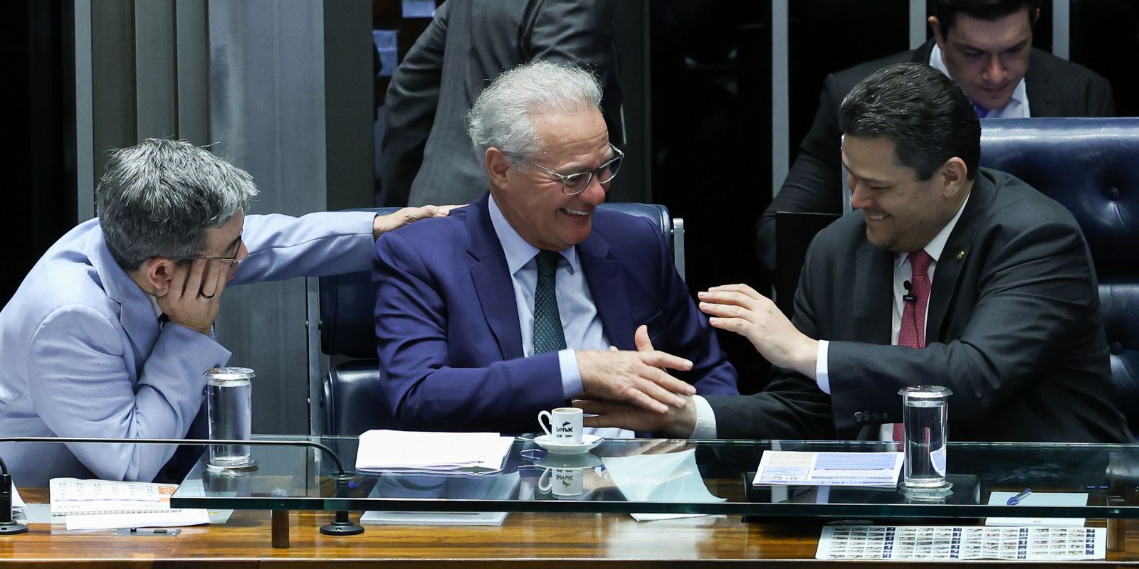 Unanimously, the Senate approves exempting income tax for those who earn up to RS 5 thousand