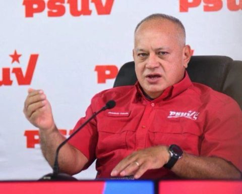 Venezuela tilda de “locura imperial” la decisión de RD de permitir uso de aeropuertos por EE.UU.