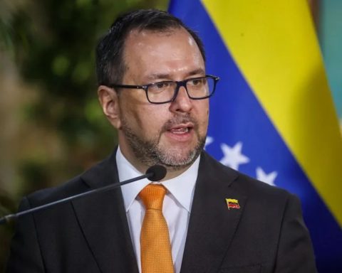 Yvan Gil ayuda humanitaria Unión Europea