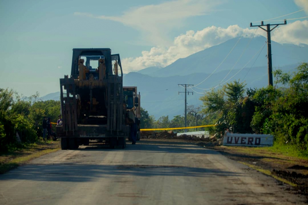 Venezuela sends electricity and road specialists to Cuba to help in hurricane recovery