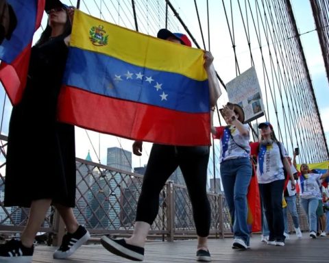 Venezuelans are left without TPS in the US: keys to understanding what is happening since this #7Nov