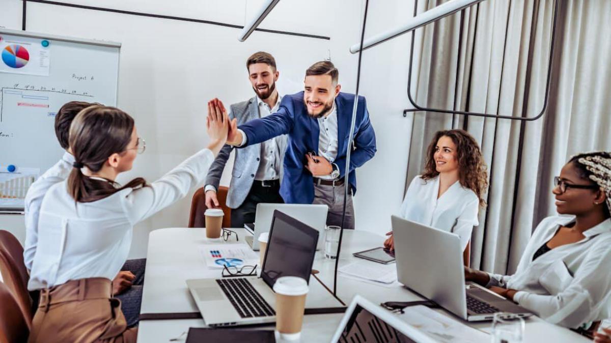 What are the 5 trends that will mark people management in 2026?