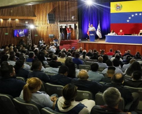 Constituyente obrera se activa en más de 14 mil espacios de trabajo