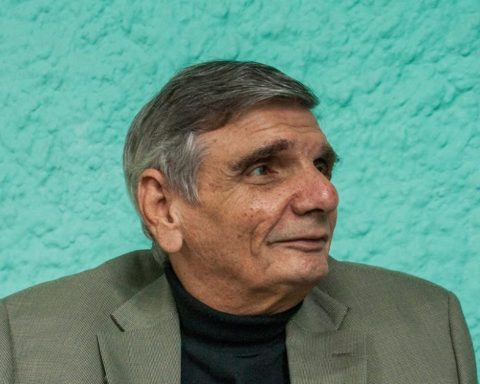 Writer and journalist Julio Travieso dies in Havana