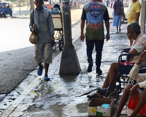 "A seizure is coming in Cuba"warns the prestigious British media 'The Economist'