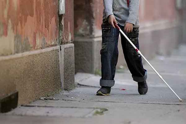 ciego-niños con discapacidad