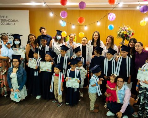 25 children overcome cancer and celebrate their victory by ringing the bell at the HIC