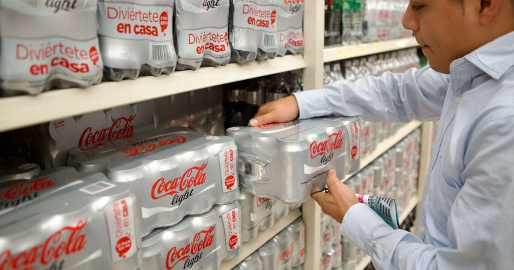 3, 2, 1… Remember, this tax increases for soft drinks, tobacco and gasoline in 2026