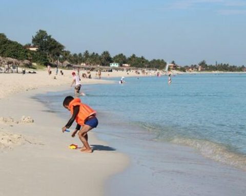 A Russian epidemiologist urges his compatriots not to travel to Cuba due to the risk of contagion